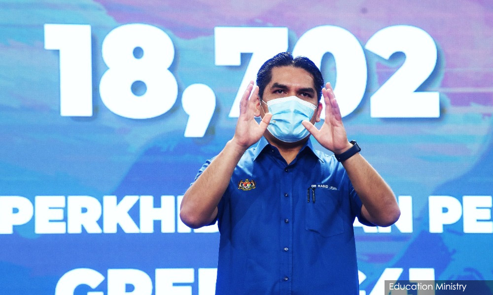 '2,500 guru enggan terima vaksin tak dibenar mengajar di kelas'