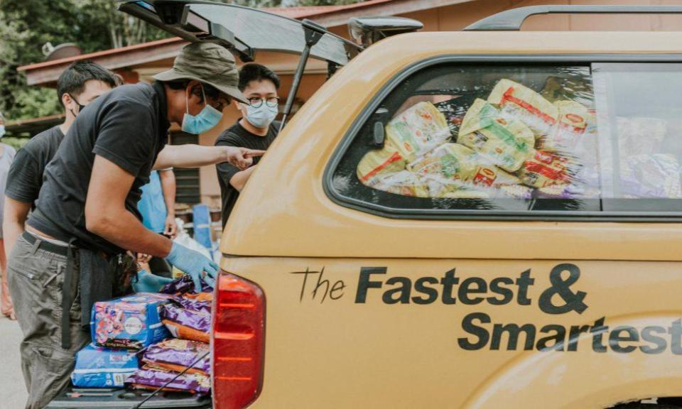 Help feed 2000 B40 families with BAC