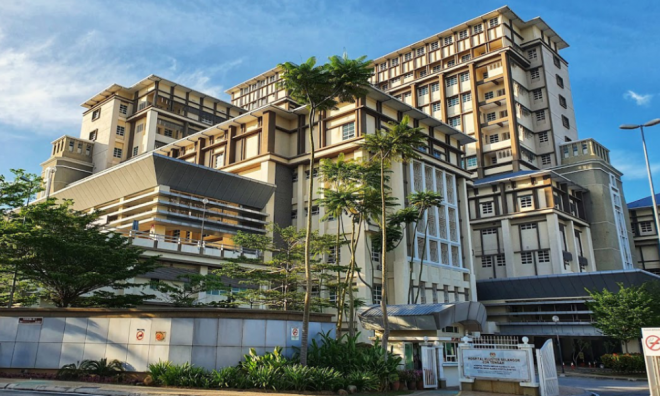 Shah Alam Hospital now fully nonCovid19 hospital  Selangor health