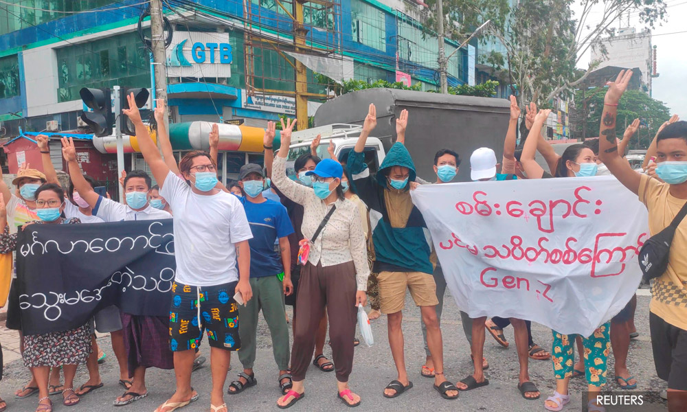 Myanmar militias vow to take on army after city firefight