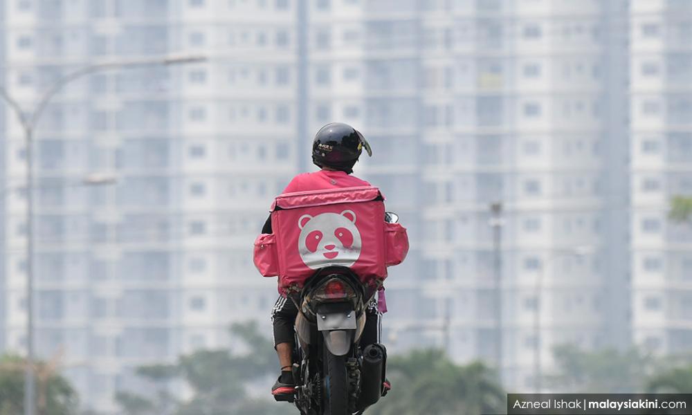 Vendor penghantar makanan protes 'caj tersembunyi'