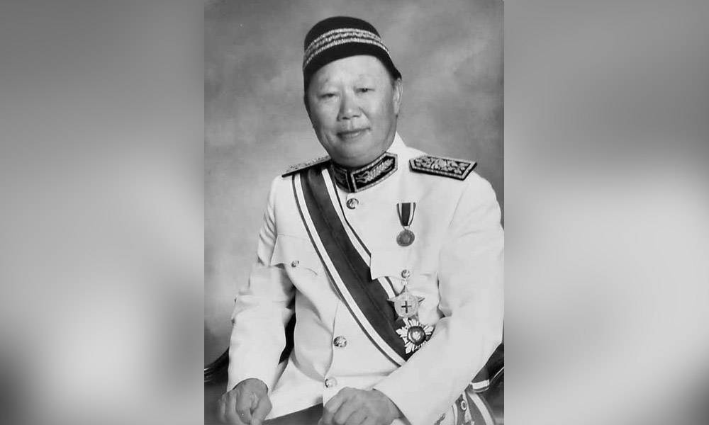 Veteran Sarawak politician James Wong dies
