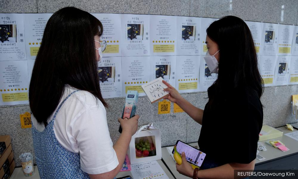 South Korean toilet turns excrement into power and digital currency