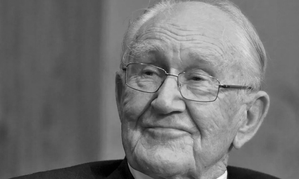 Former Aussie leader Malcolm Fraser dies at 84