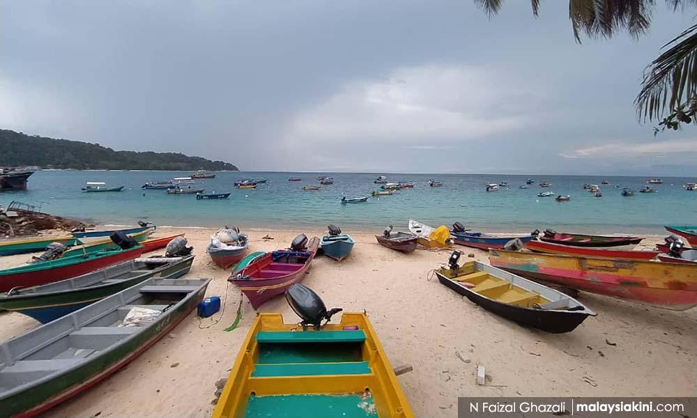 Peniaga kuih Pulau Perhentian buka kedai meski tiada pelancong