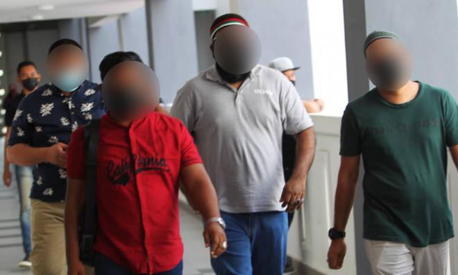 Four men plead not guilty to assaulting bomoh