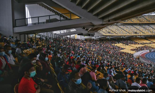 10,000 warga asing dapat vaksin pada hari terakhir sesi walk-in