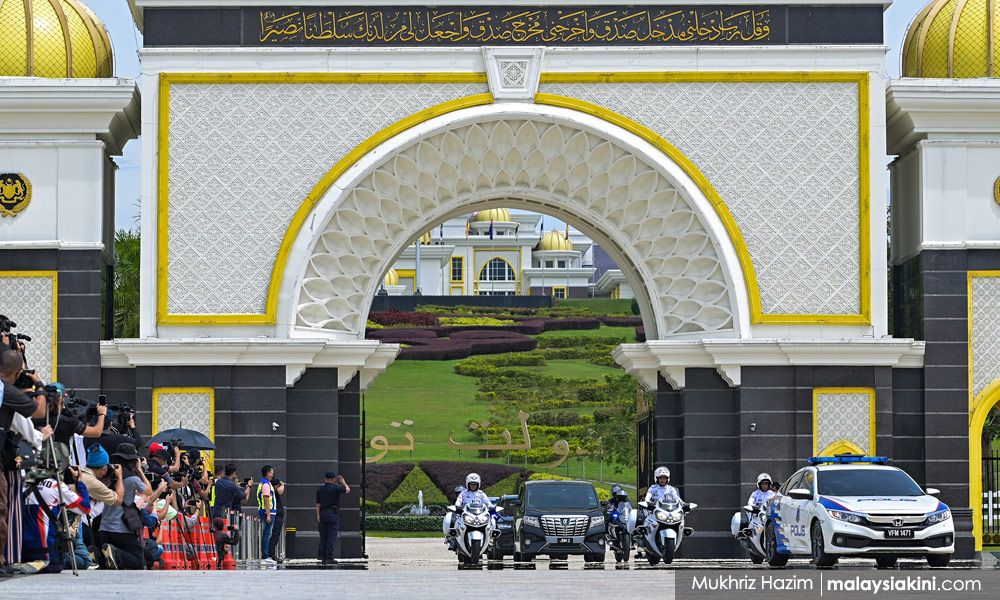 Istana: Muhyiddin to serve as caretaker PM pending search for successor