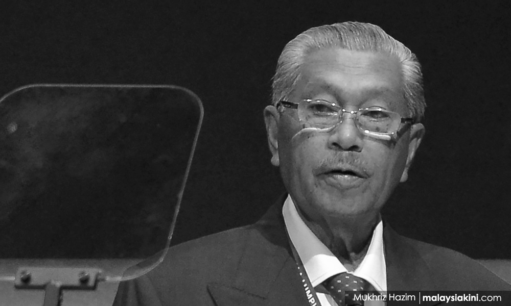Former chief secretary Ahmad Sarji passes away