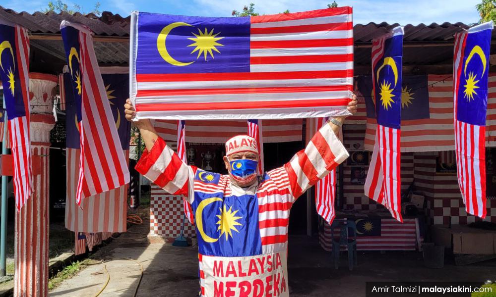 Kisah Pak Nasir - setiap hari kibar Jalur Gemilang, sejak 21 tahun 