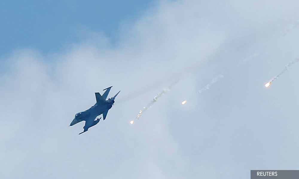 Taiwan scrambles jets against renewed Chinese military activity