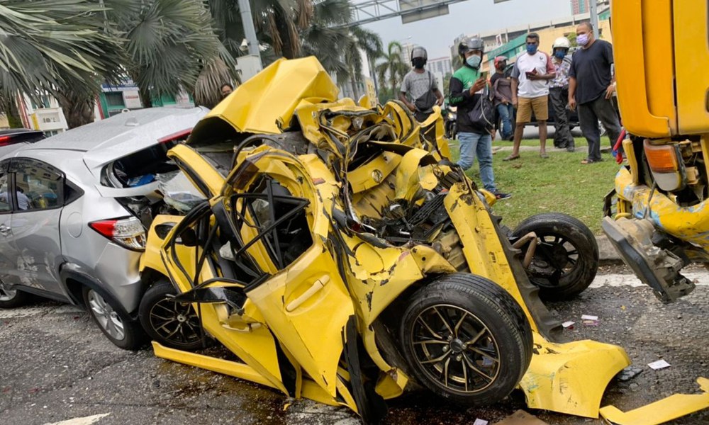 10 Dead Including Mother And 8 Children In Usj Crash