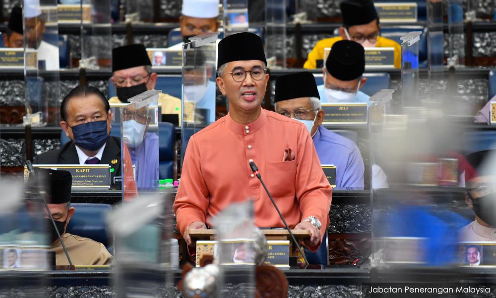 Belanjawan 2022: Pendapatan berkurang, defisit besar untuk negara 