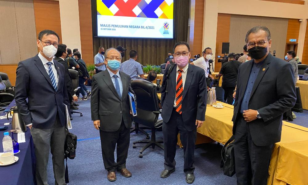 希盟4代表参与国复会,聆听疫情相关汇报