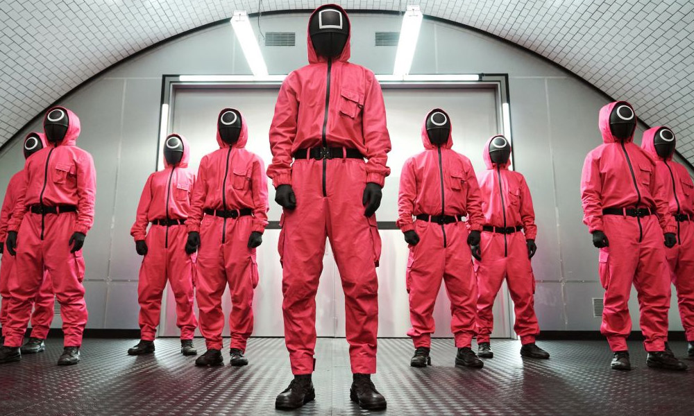 Global 'Squid Game' mania lifts Netflix quarter