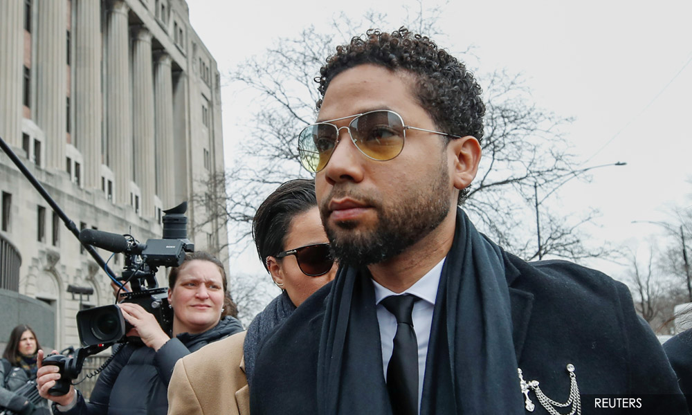 Hate crime or publicity stunt? Chicago jury to hear case in Jussie Smollett trial