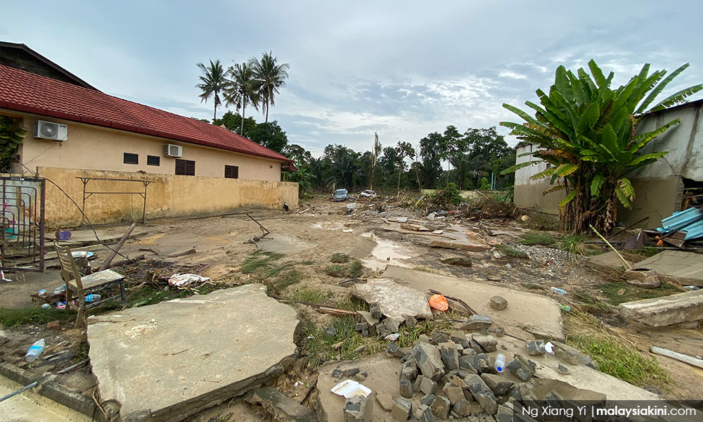 MB: Selangor needs volunteers, trucks to clear bulk waste in cleaning ops