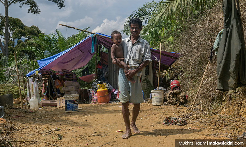 Banjir: Penduduk Orang Asli tinggal di khemah lepas rumah musnah