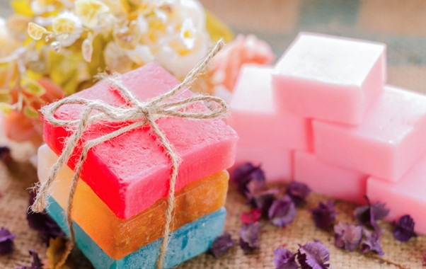 Delight your loved ones with a customised Christmas Gift Box this festive season, made with love by individuals with special needs