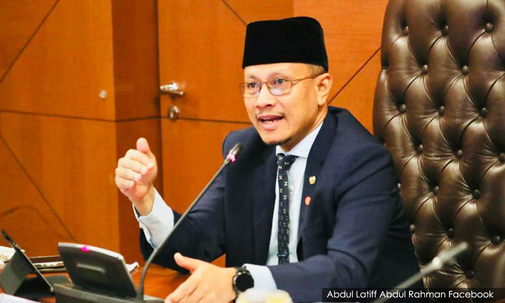 Some in Agencies Committee agree to hearing postponement