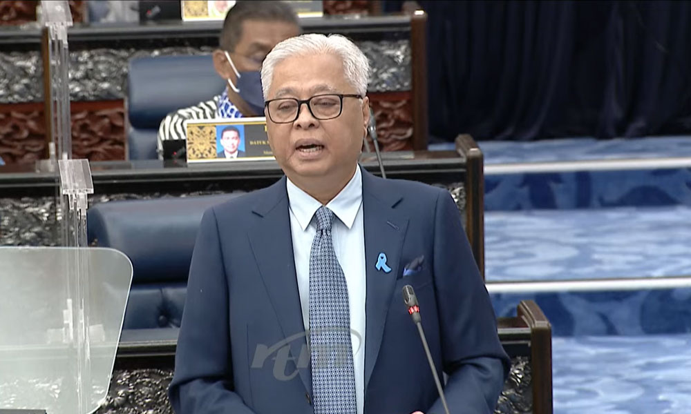 特别国会不辩阿占案，首相坚持只谈水灾