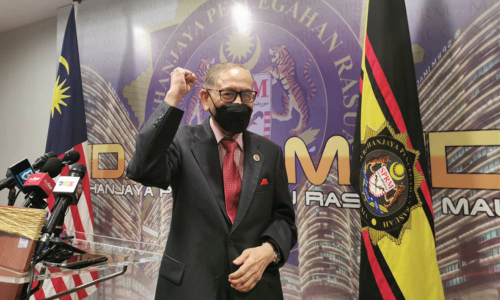 怪媒体报道酿误会，阿布查哈交元首裁断去留