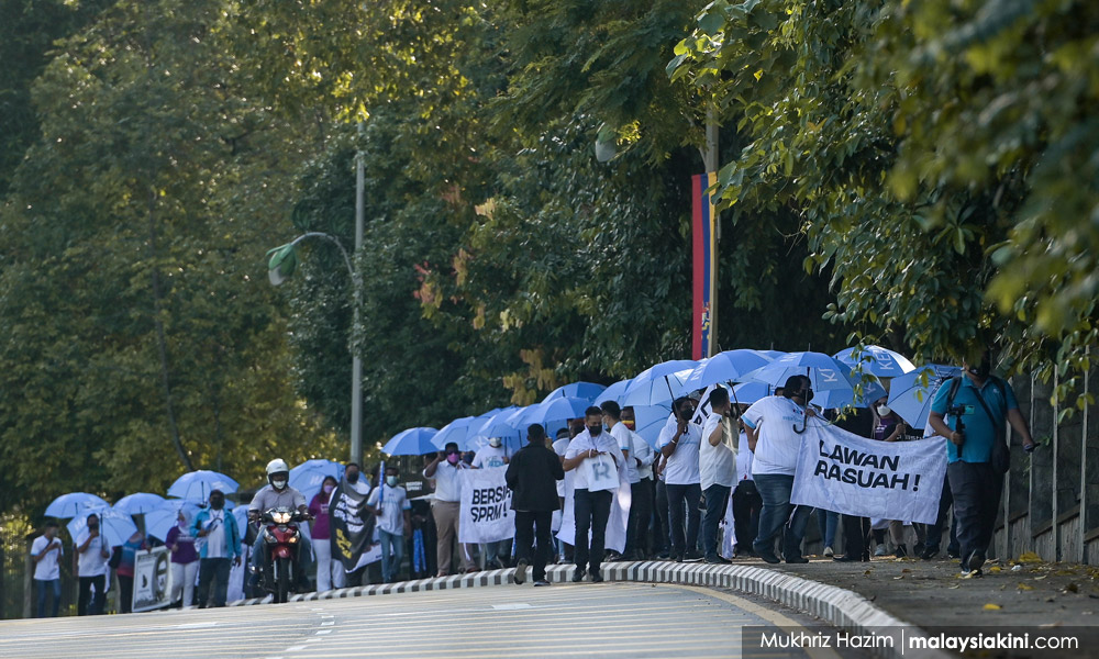 Letter |  SC’s statements on Azam Baki appear to contradict govt rules