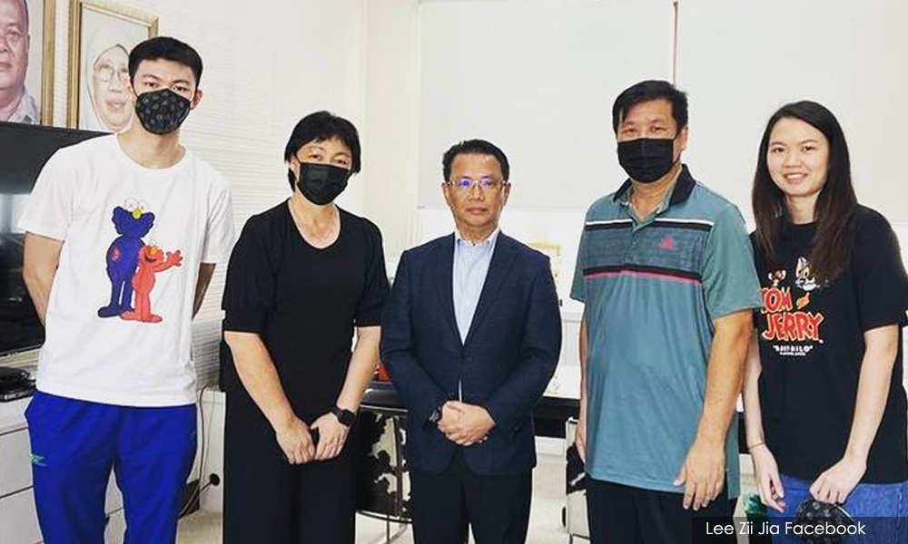 羽总主席祝福当职业球员，李梓嘉有望解除禁赛？