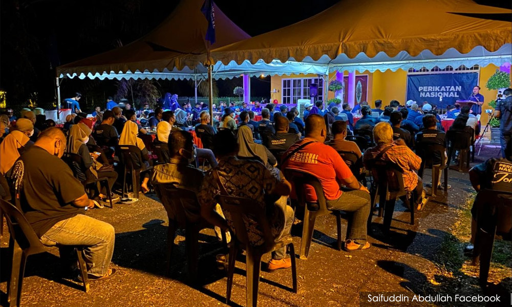 'Have election rules changed?' - Najib asks after Johor Bersatu gathering